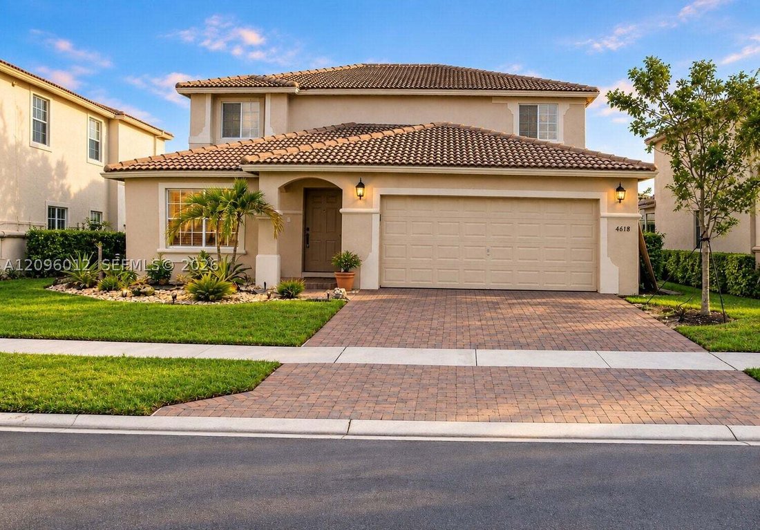 House in Miramar, Florida, United States 3 - 18973823