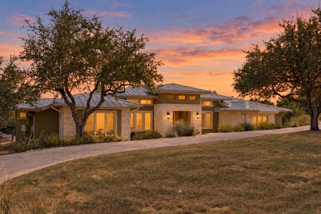 House in Bee Cave, Texas, United States 1 - 18973777