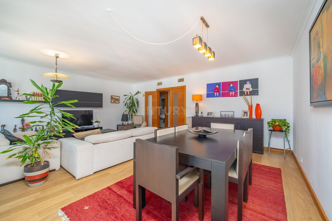 Apartment in Aguas Livres, Lisbon, Portugal 3 - 18974301