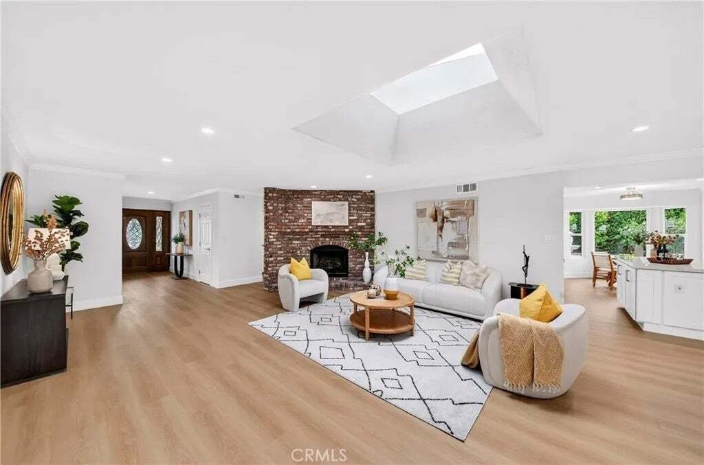Casa a Buena Park, California, Stati Uniti 1 - 18970624