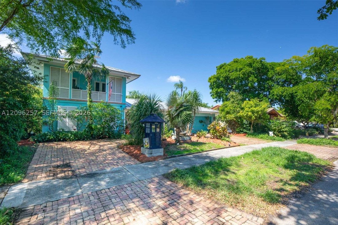 House in Hollywood, Florida, United States 3 - 18979003