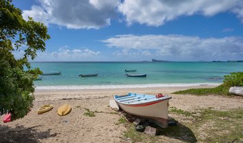 Apartment in Grand Baie, Rivière du Rempart District, Mauritius 1