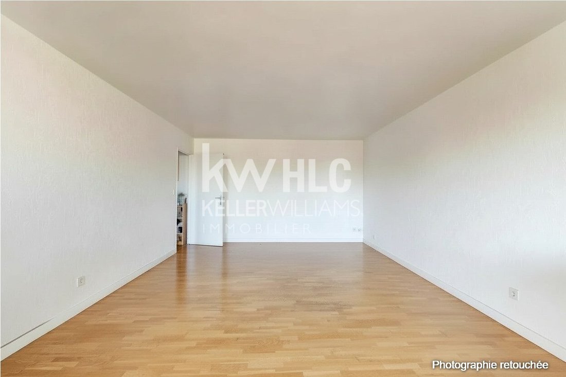Apartment in Plateau Nord, Suresnes, France 5 - 18978744