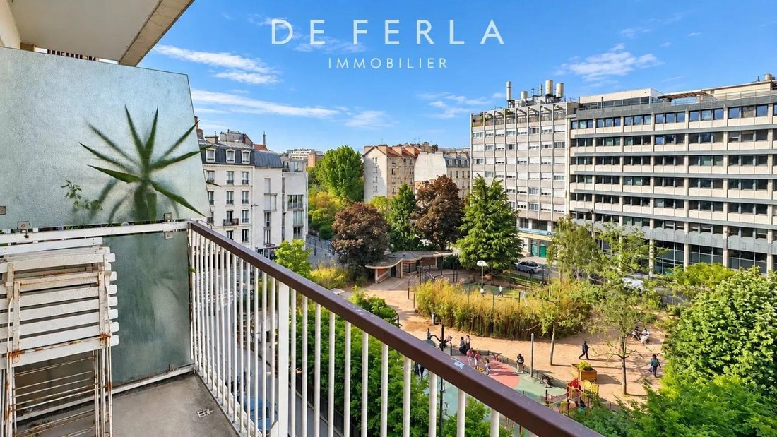 Apartment in Perouses, Paris, Ile-de-France 3 - 18971030