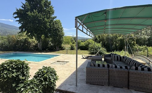 Villa à Bédoin, Provence-Alpes-Côte d'Azur, France 1