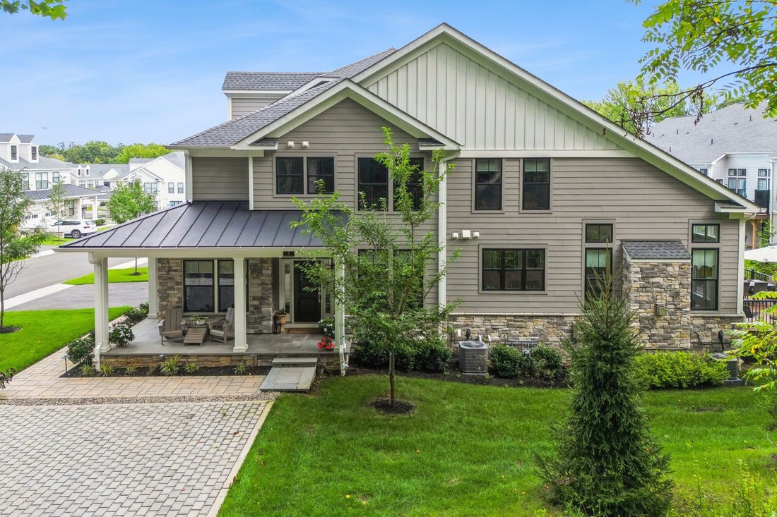Townhouse in Green Brook Township, New Jersey, United States 3 - 18974421