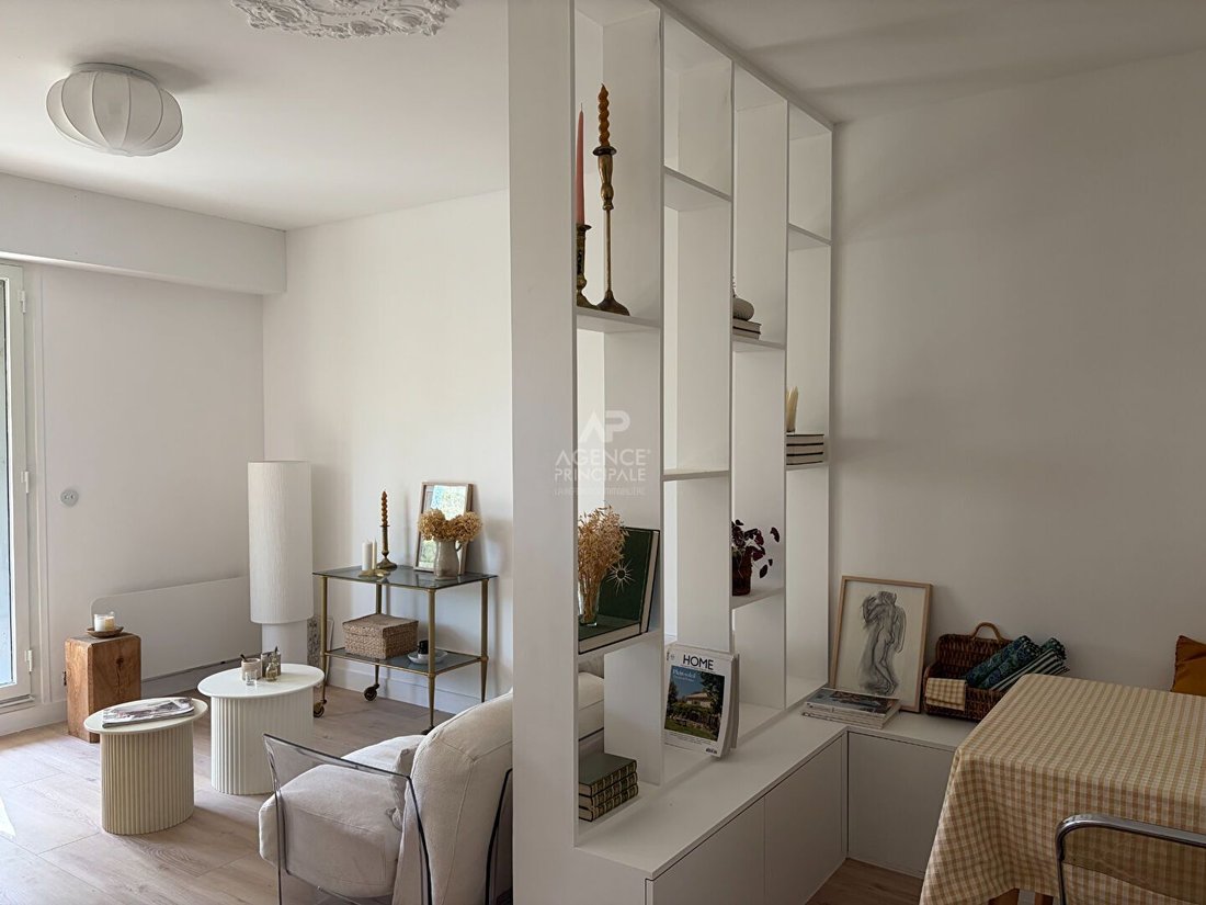 Apartment in Napoleon, Maisons-Laffitte, France 3 - 18978013