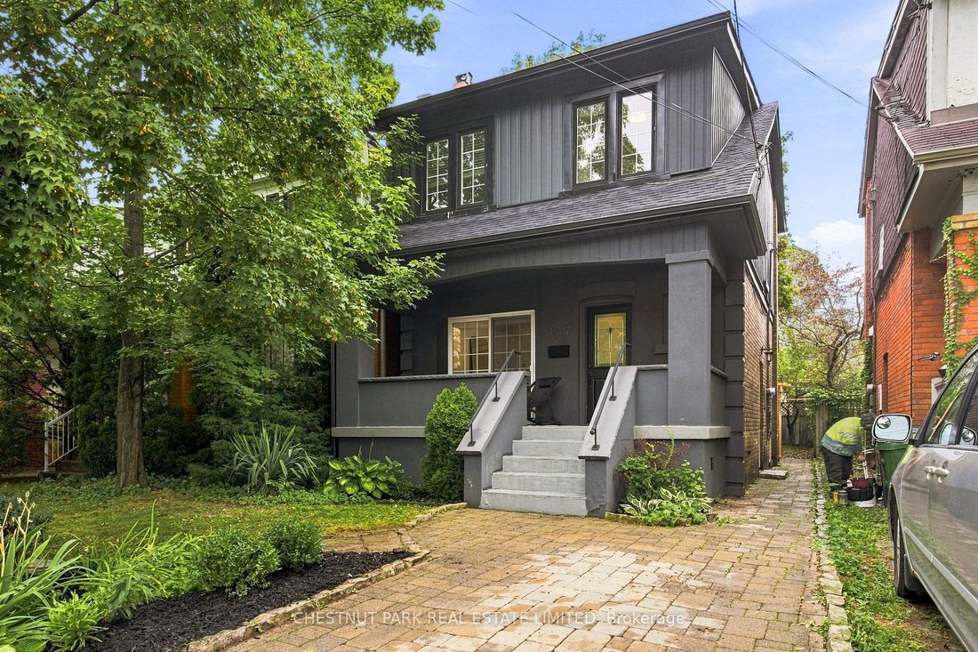 House in Toronto, Ontario, Canada 1 - 18975083