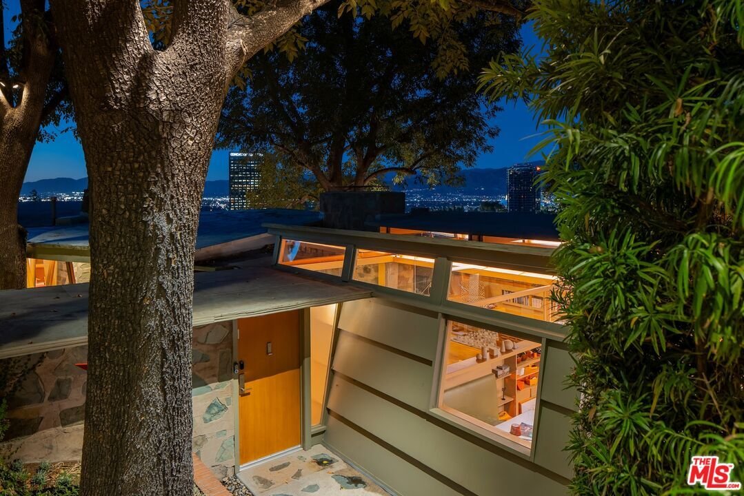 House in Los Angeles, California, United States 2 - 18975039