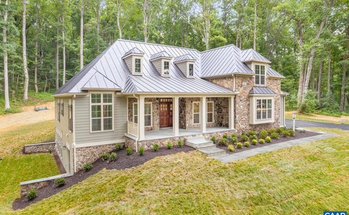 House in Crozet, Virginia, United States 1
