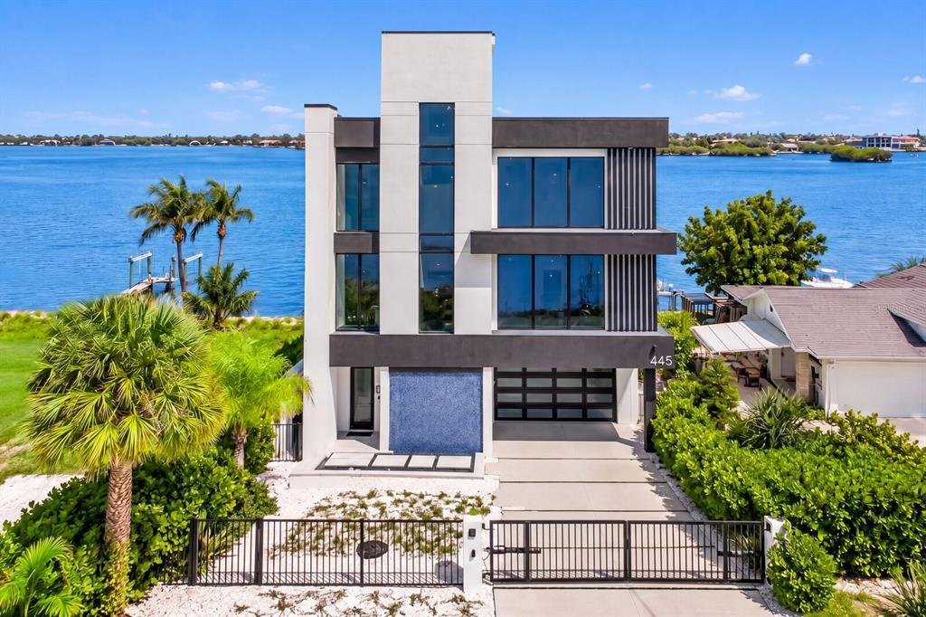 House in Madeira Beach, Florida, United States 1 - 18975598