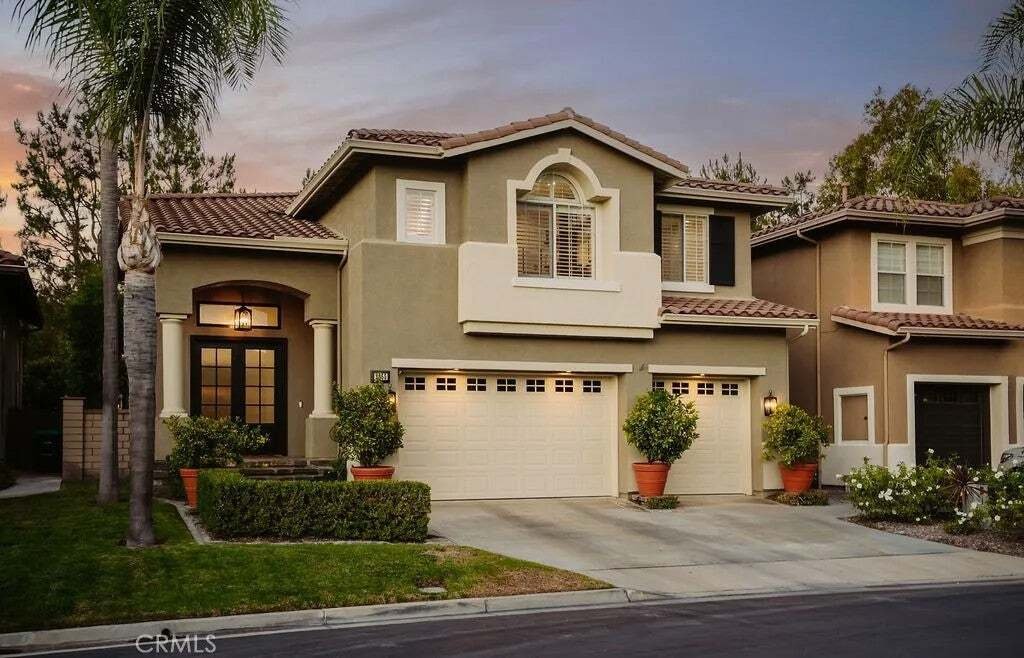 Casa a Tustin, California, Stati Uniti 2 - 18497049