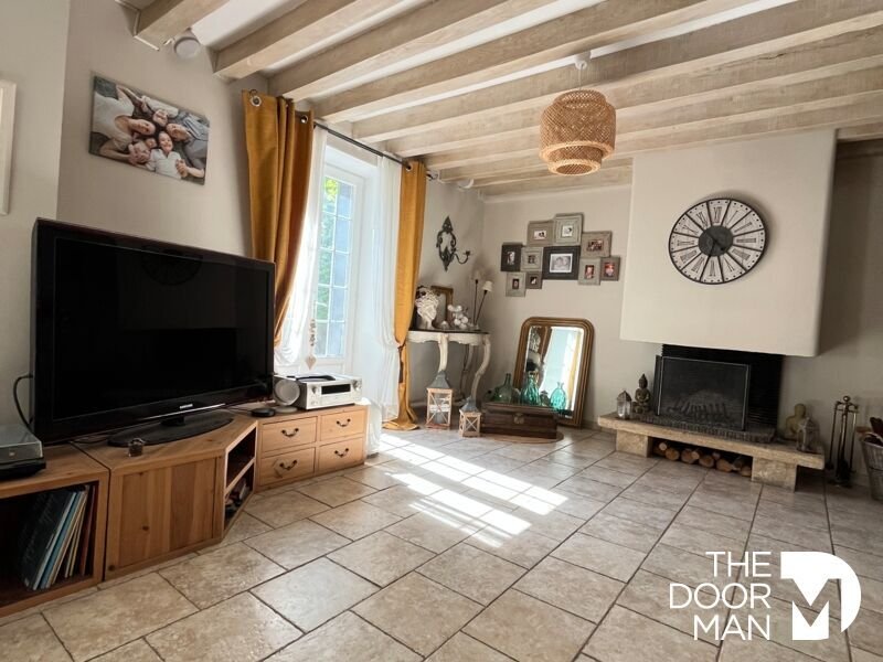 House in Forges-les-Bains, Ile-de-France, France 3 - 18970970