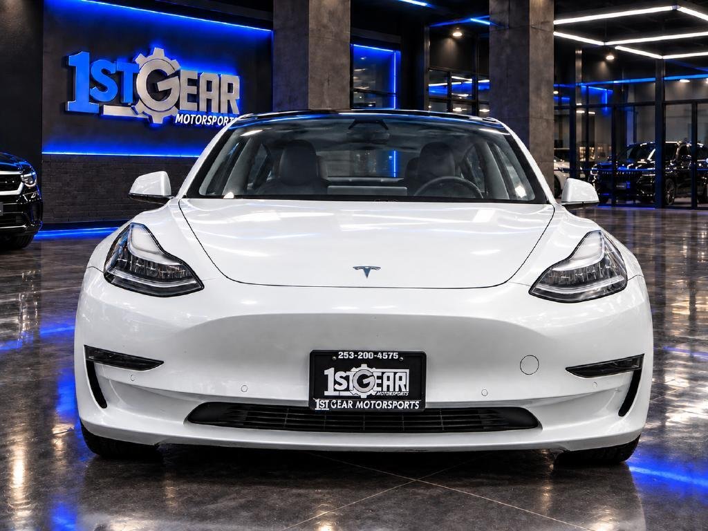 Sedan in Puyallup, WA, United States 3 - 18426043