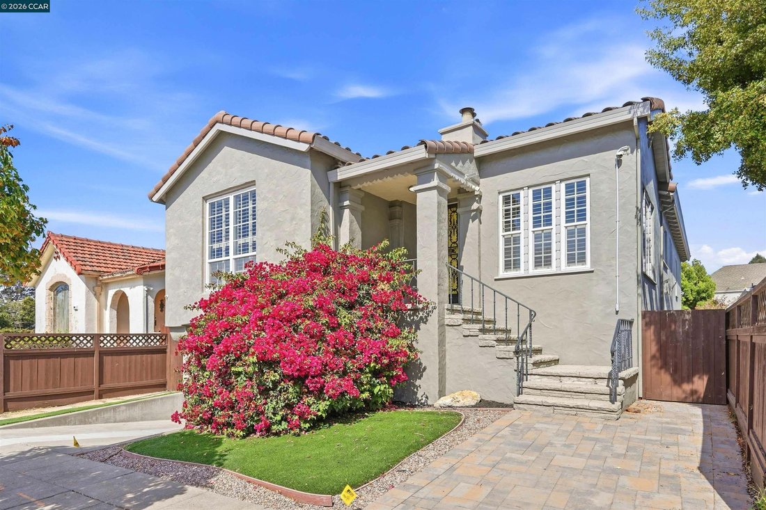 House in Oakland, California, United States 3 - 18968796