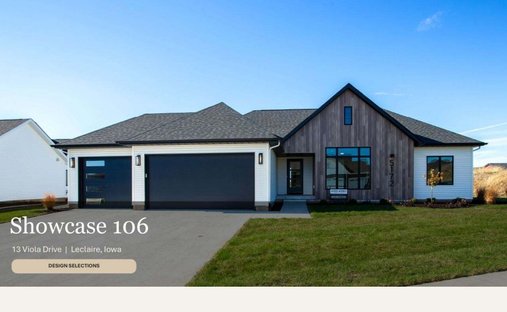 House in Le Claire, Iowa, United States 1