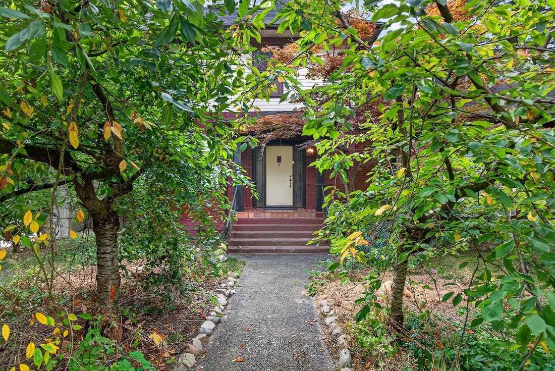 House in New Westminster, British Columbia, Canada 3 - 18974617