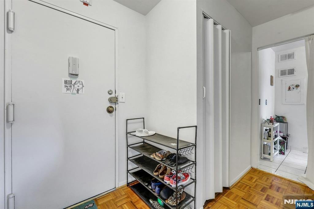 Condo in Edgewater, New Jersey, United States 4 - 18953683