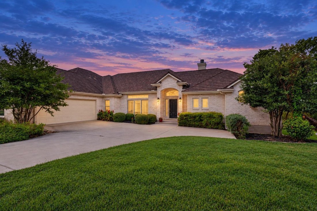 House in Georgetown, Texas, United States 3 - 18969552