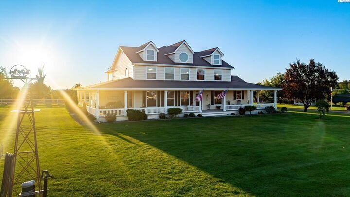 House in Prosser, Washington, United States 1 - 18972886