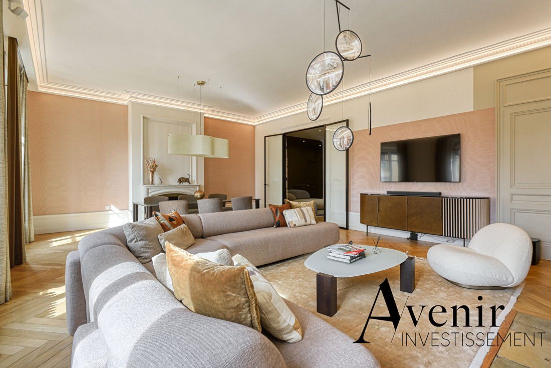 Apartment in Les Brotteaux-Bellecombe-Masséna, Lyon 6e Arrondissement, Lyon 4 - 18980863