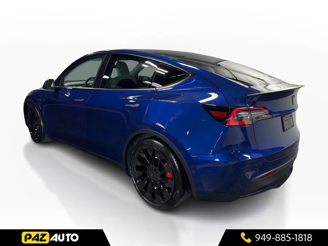 Suv in Laguna Hills, CA, United States 3 - 18979663