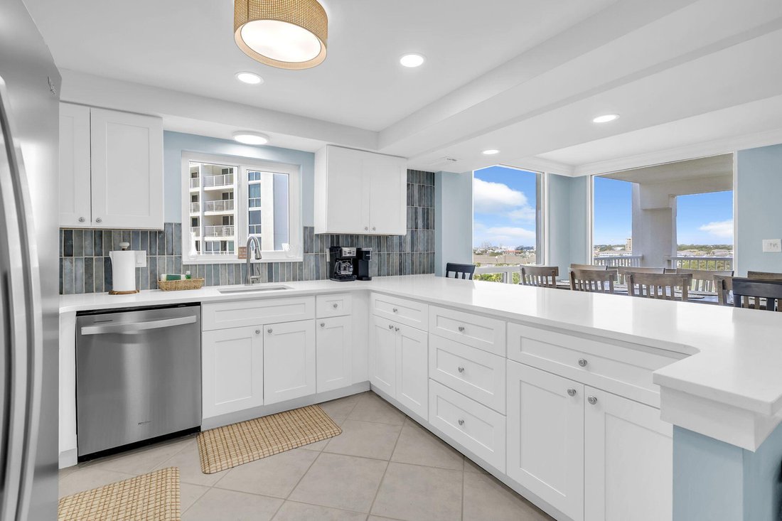 Condo in Destin, Florida, United States 4 - 18977463