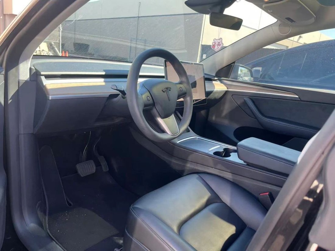 Suv in Costa Mesa, CA, United States 3 - 18979664