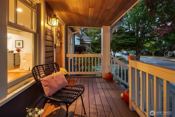 House in Seattle, Washington, United States 4 - 18978821