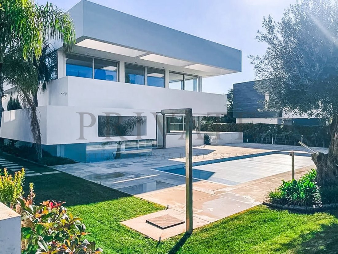 House in Quarteira, Algarve, Portugal 1 - 18966747