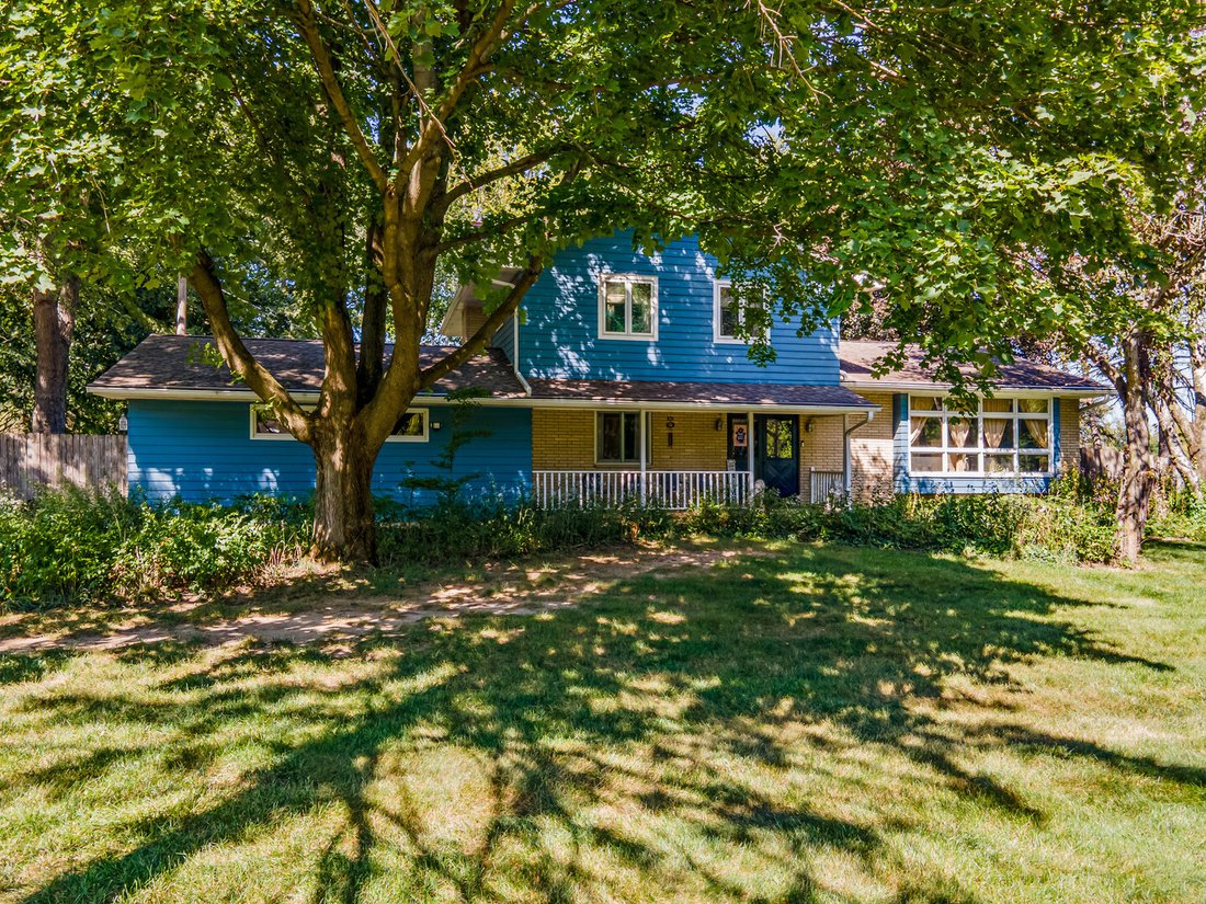 House in Marengo, Illinois, United States 1 - 18976325