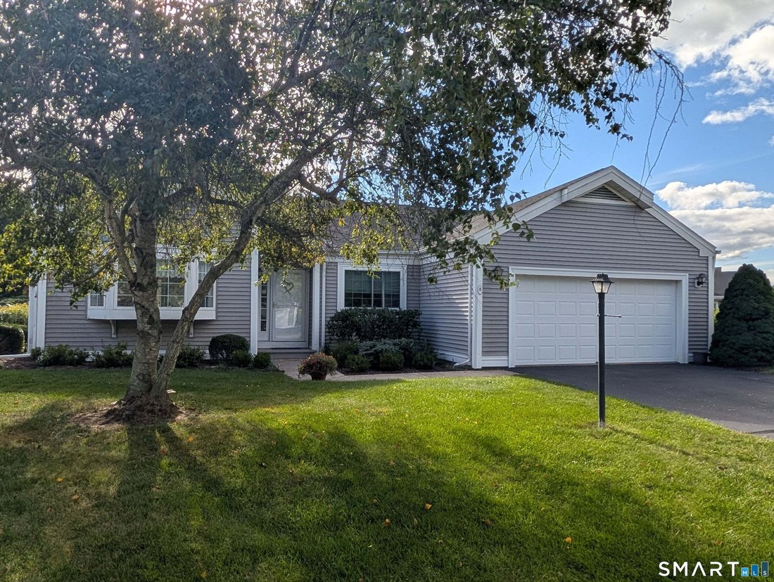 Condo in Old Saybrook, Connecticut, United States 1 - 18968568