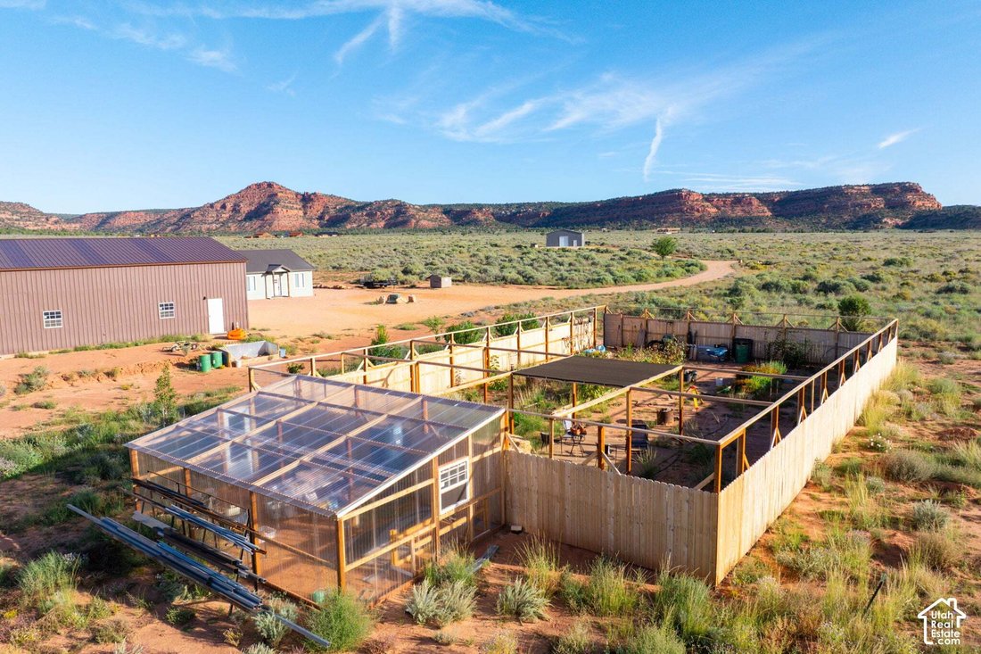 House in Kanab, Utah, United States 4 - 18977338