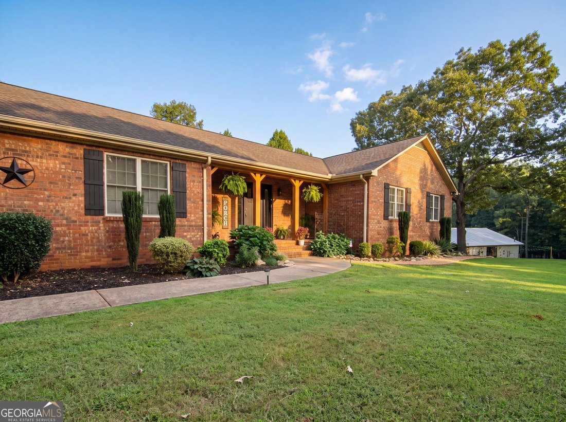 House in Gainesville, Georgia, United States 1 - 18973903