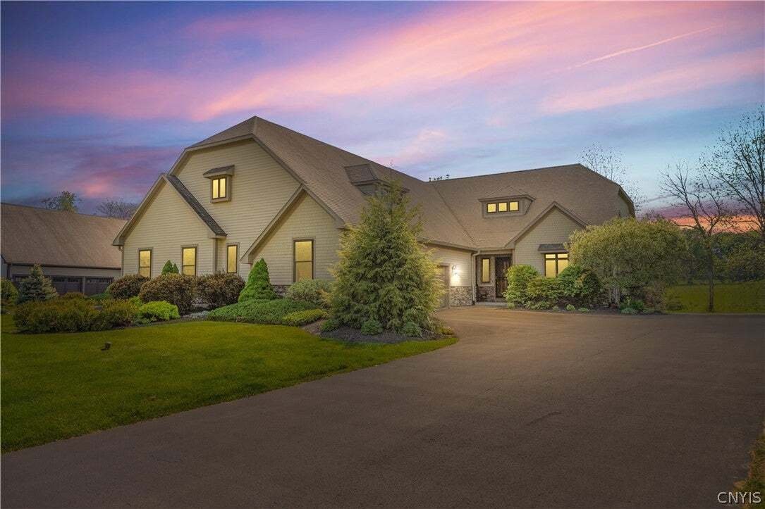 House in Fayetteville, New York, United States 5 - 17998854