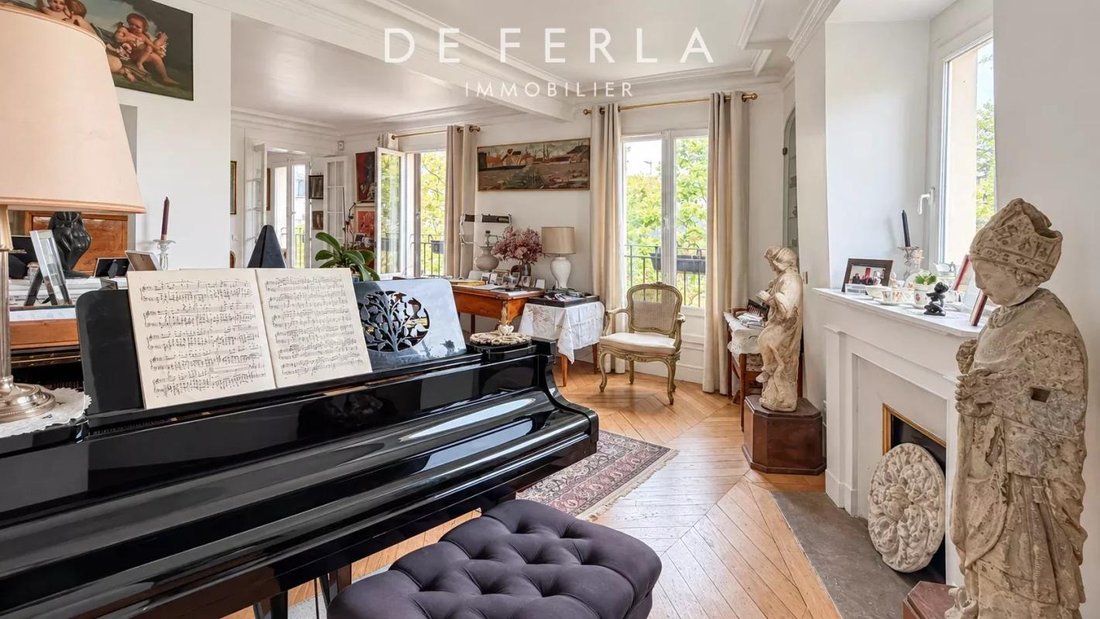 Apartment in Pereire-Malesherbes, Paris 17e Arrondissement, Paris 2 - 18971060
