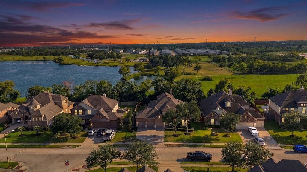 House in League City, Texas, United States 3 - 18970585