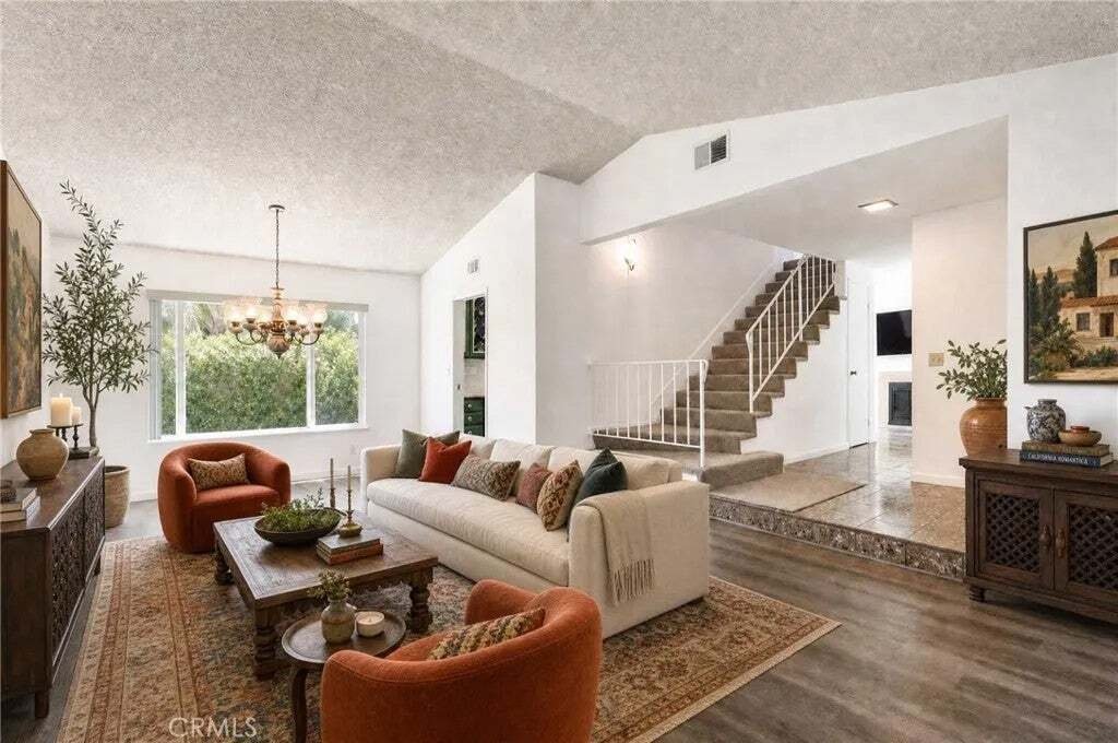 House in Santa Ana, California, United States 1 - 18634530