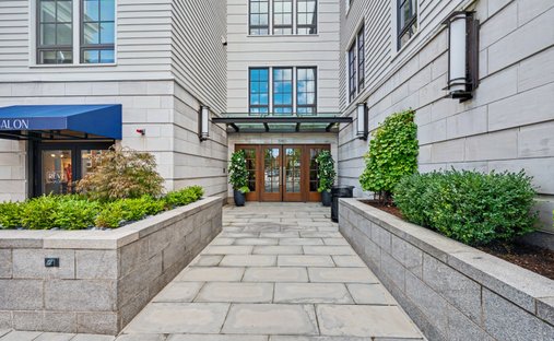 Condo in Wellesley, Massachusetts, United States 1