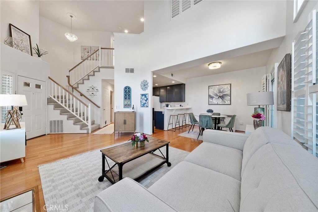 Condo in Glendora, California, United States 5 - 18979870