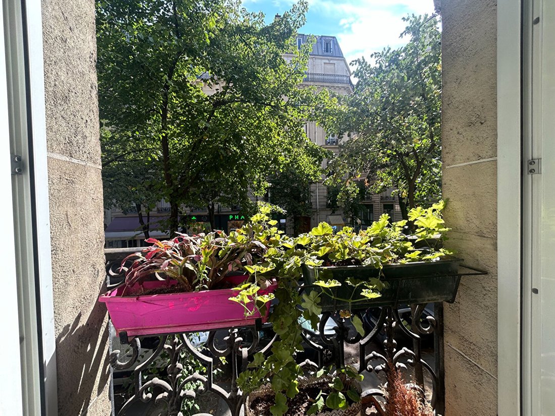Apartment in Palais Royal, Paris 1er Arrondissement, Paris 3 - 18974603