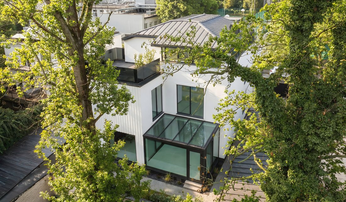 Villa in Warsaw, Masovian Voivodeship, Poland 1 - 18975095