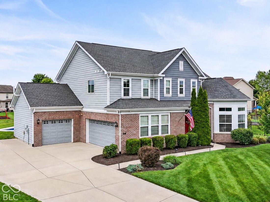 House in Greenwood, Indiana, United States 1 - 18177353