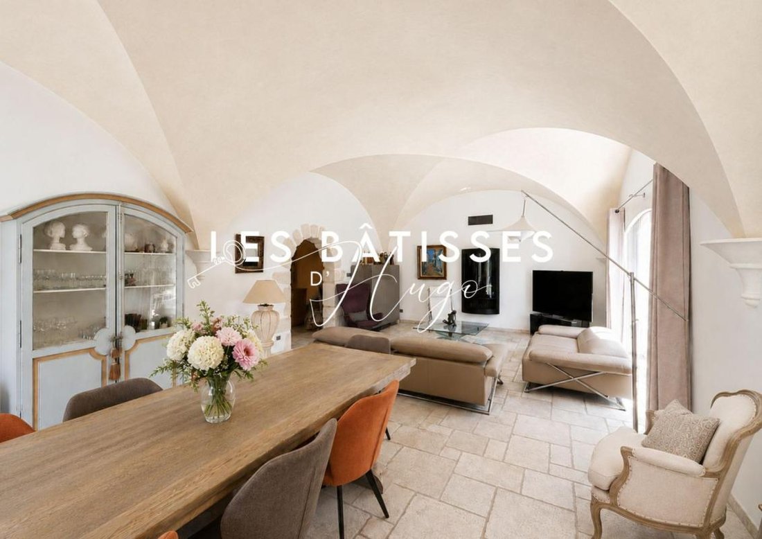 House in Fontvieille, Provence-Alpes-Côte d'Azur, France 4 - 18970943