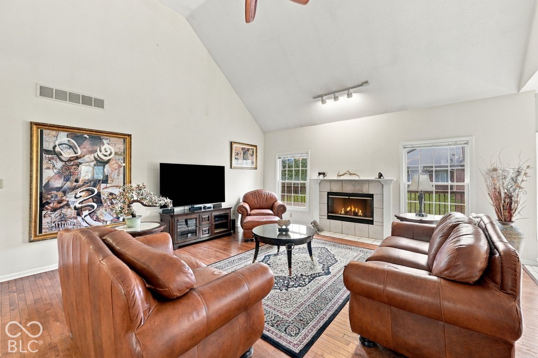House in Carmel, Indiana, United States 4 - 18964804