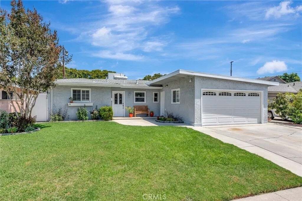 House in Signal Hill, California, United States 1 - 18638242