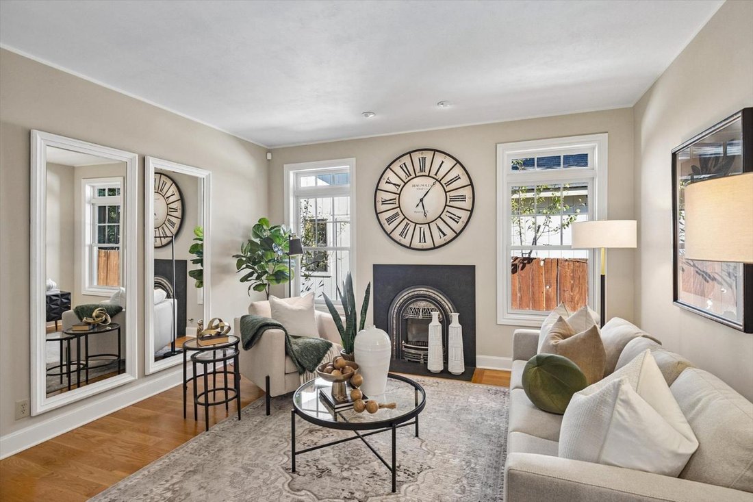 House in Saratoga, California, United States 4 - 18980424
