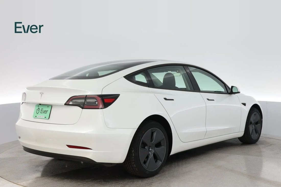Sedan in San Francisco, CA, United States 3 - 18980822