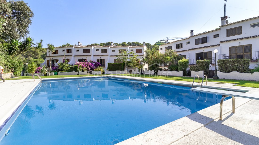 Townhouse in Tamariu, Palafrugell, Spain 2 - 18964659