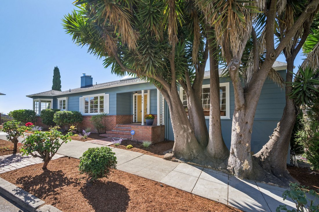 House in Oakland, California, United States 2 - 18964579